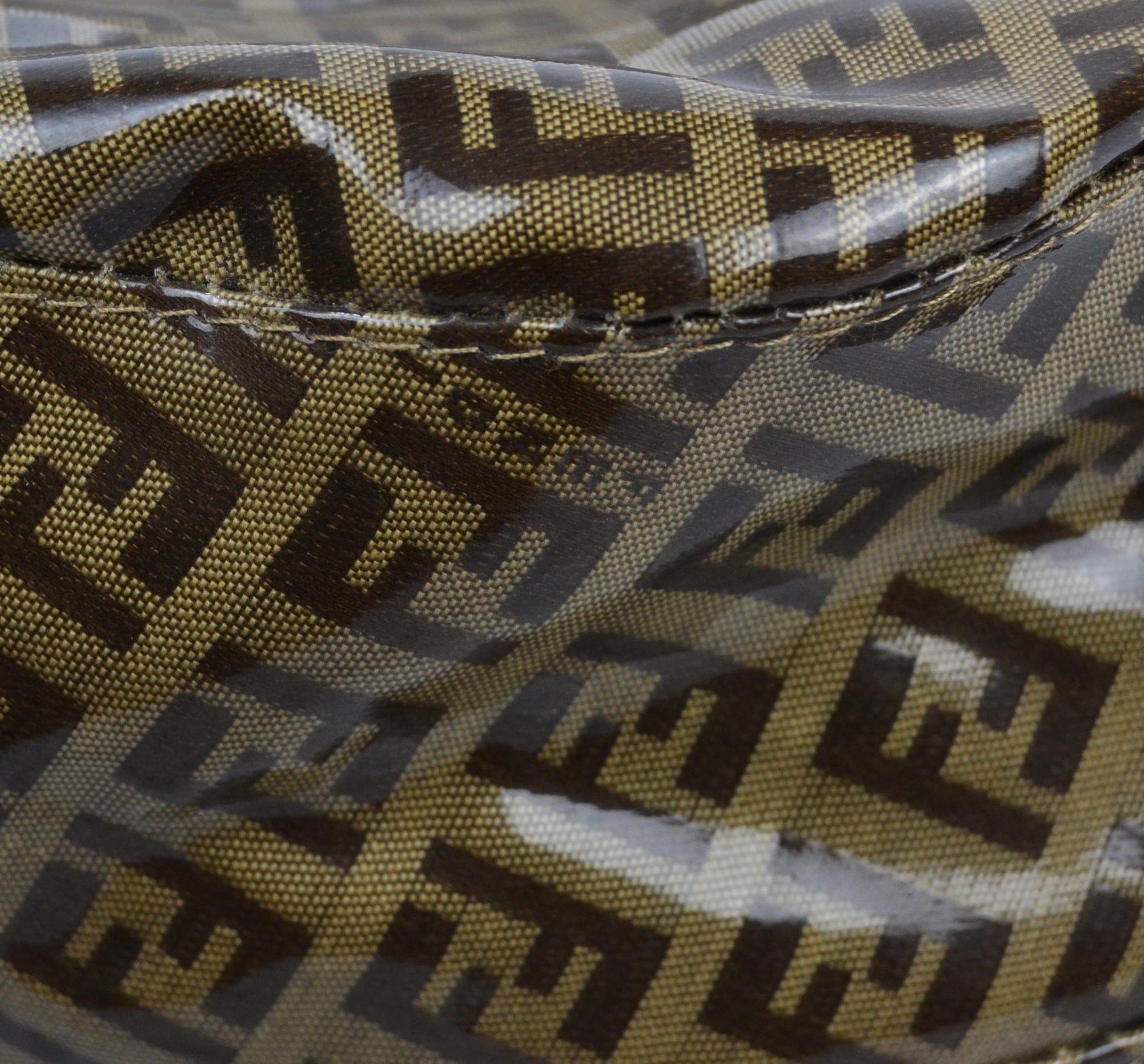 FENDI ZUCCHINO BUCKET HAT