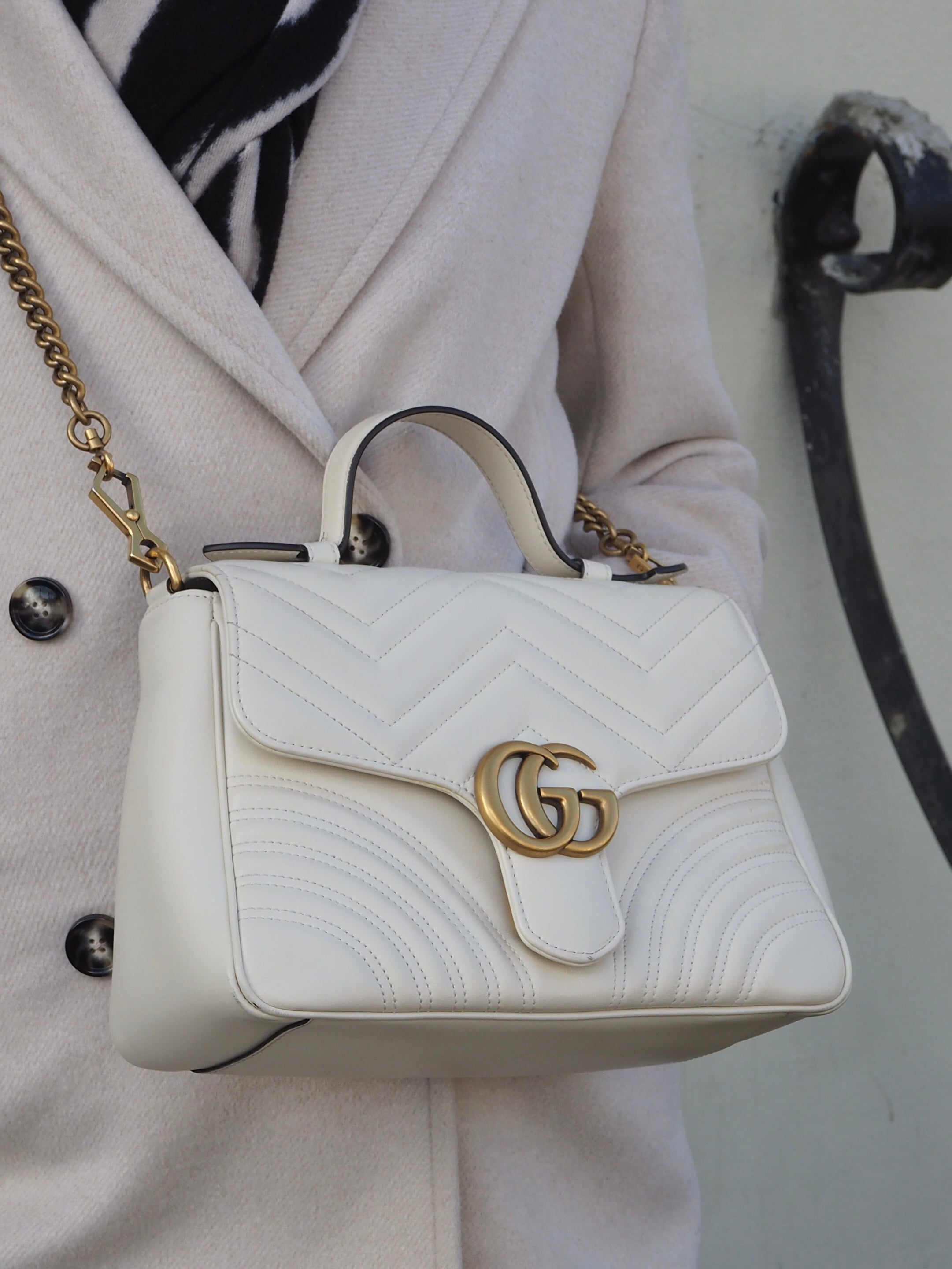 GUCCI GG MARMONT SMALL TOP HANDLE BAG WHITE