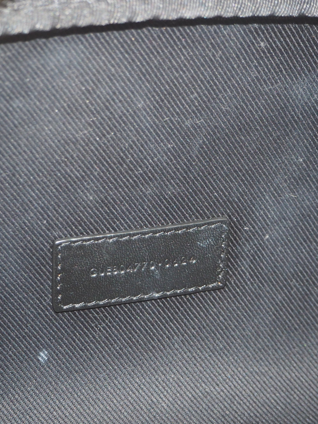 YVES SAINT LAURENT LE MONOGRAMME VANITY CASE