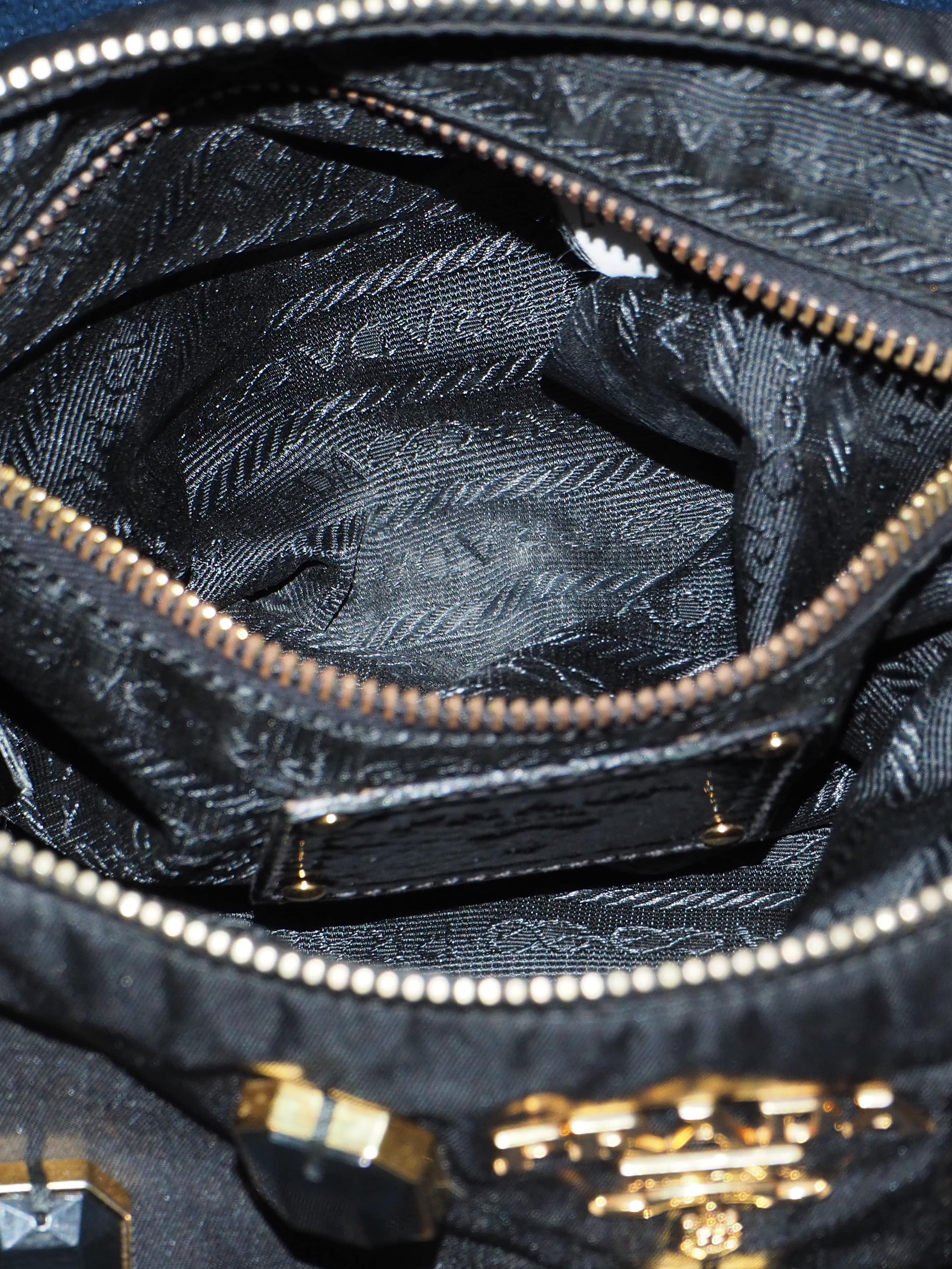 PRADA TESSUTO NYLON PIETRE SHOULDER BAG