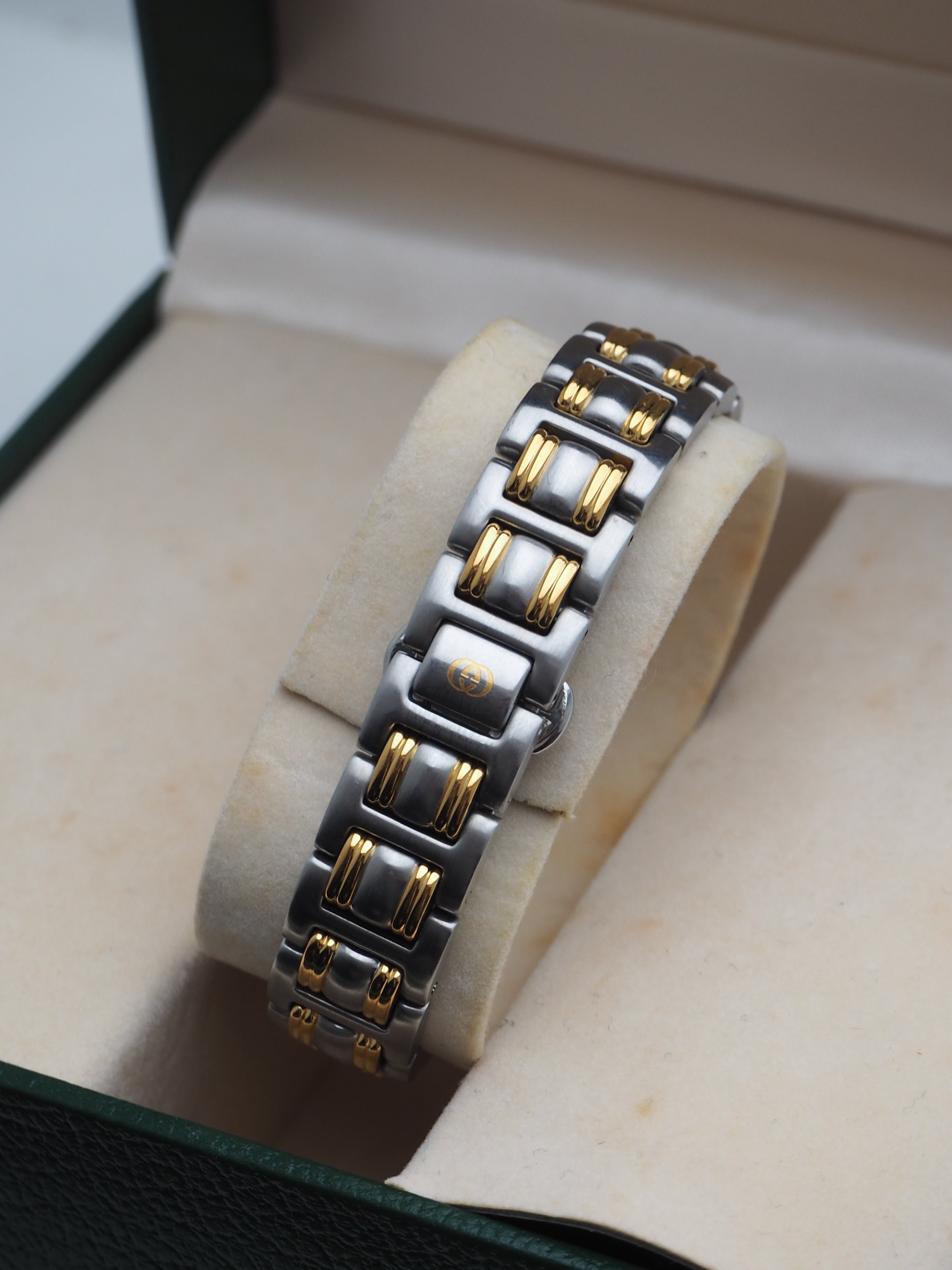 GUCCI 9040L TWO-TONE WATCH