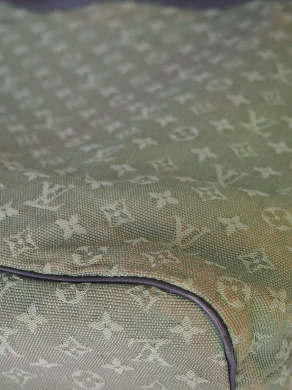 LOUIS VUITTON LUCILLE TOTE GM