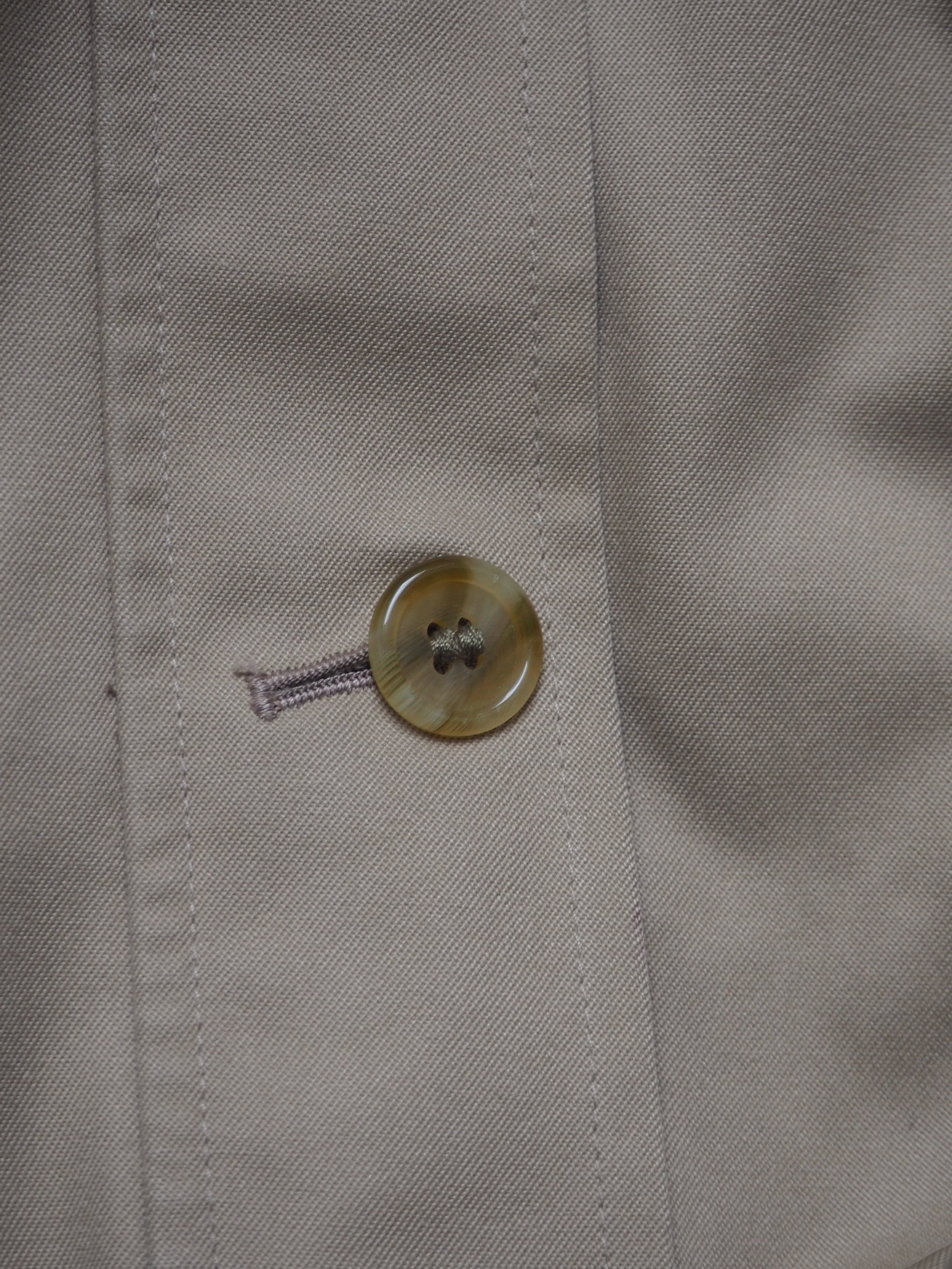 BURBERRY TRENCH COAT - L/XL