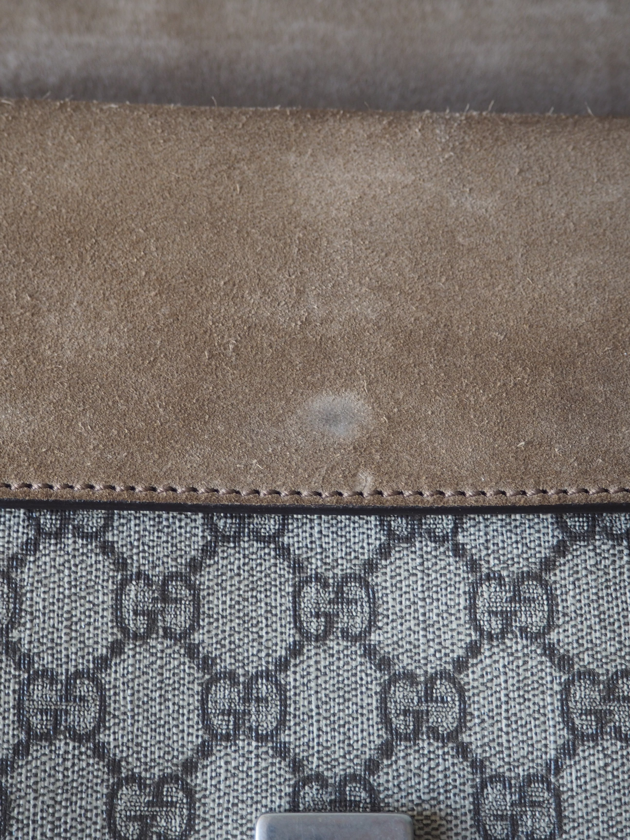 GUCCI DIONYSUS MEDIUM SHOULDER BAG