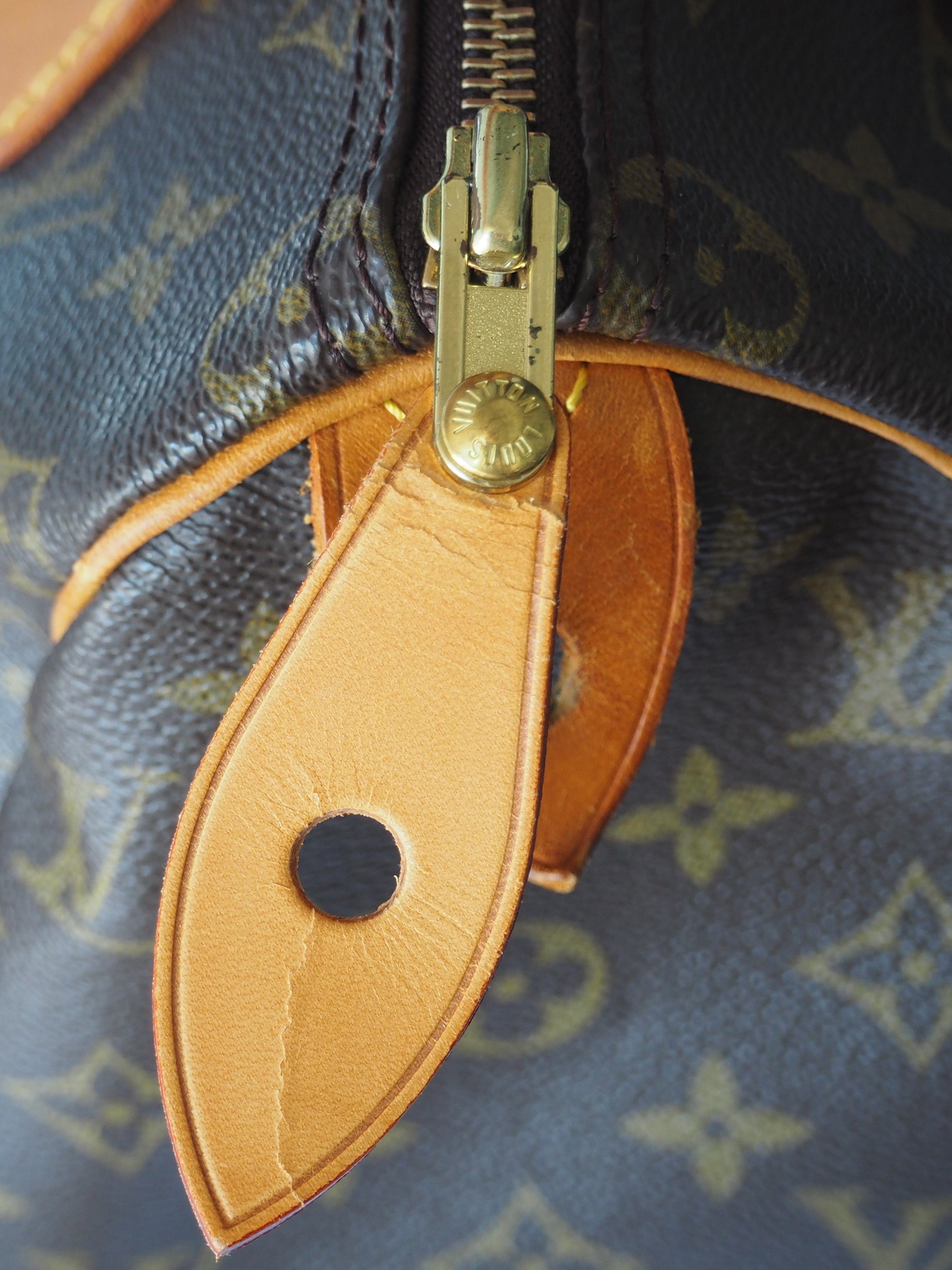 LOUIS VUITTON SPEEDY 25 HANDBAG MONOGRAM