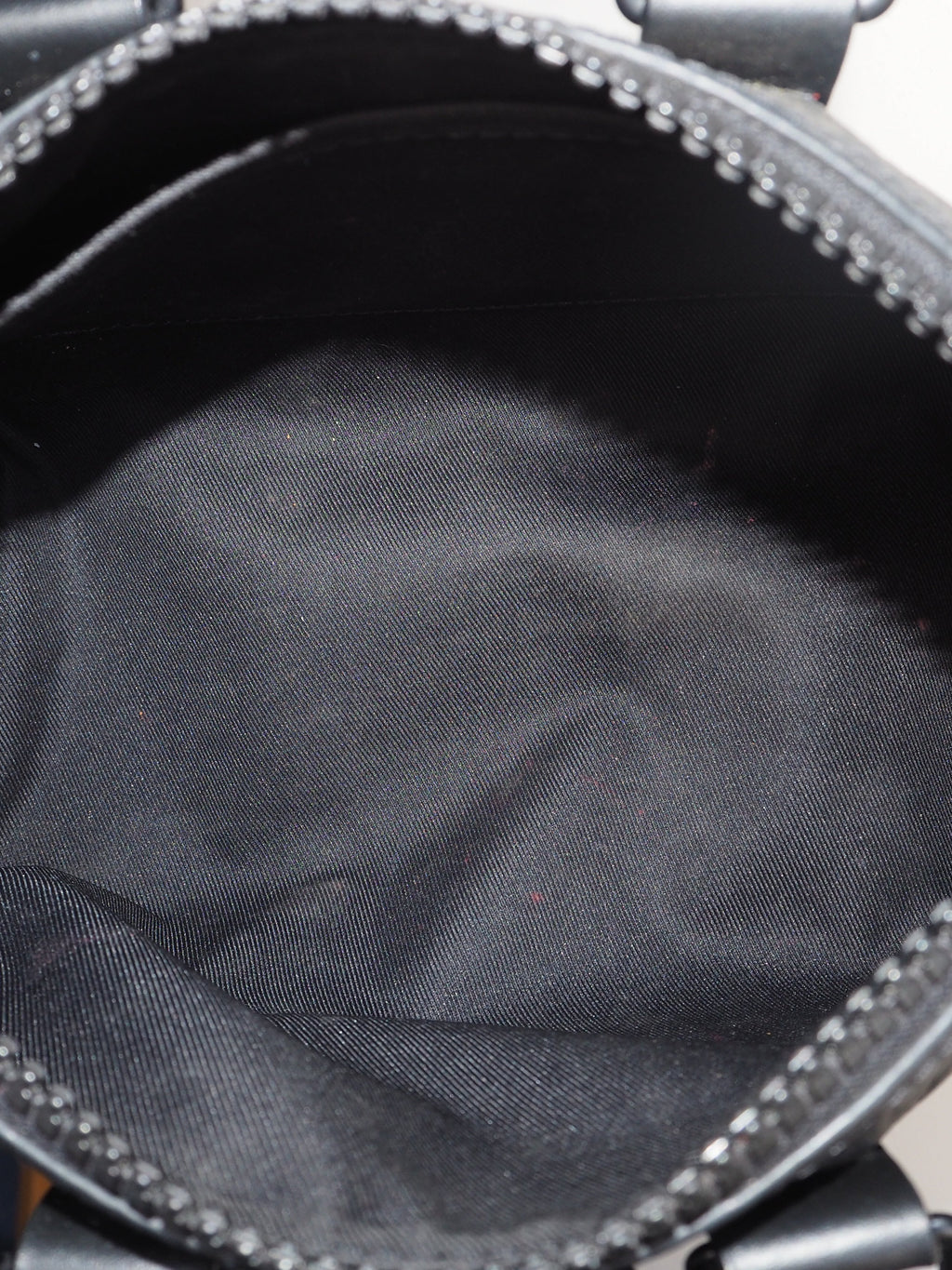 LOUIS VUITTON KEEPALL BANDOULIÈRE 25