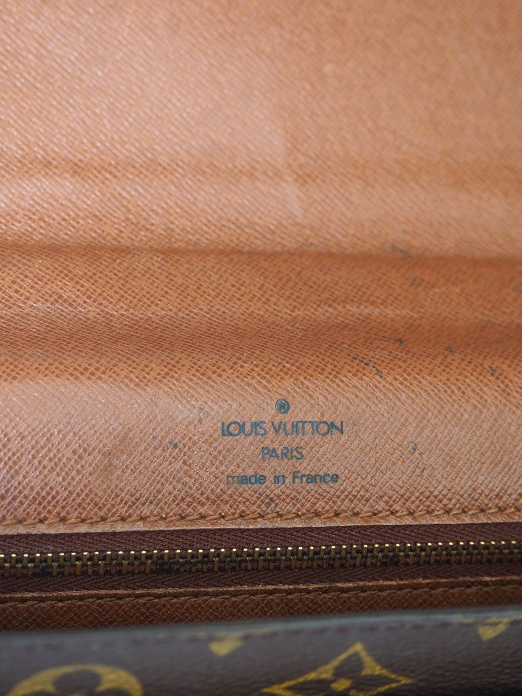 LOUIS VUITTON MONCEAU 28