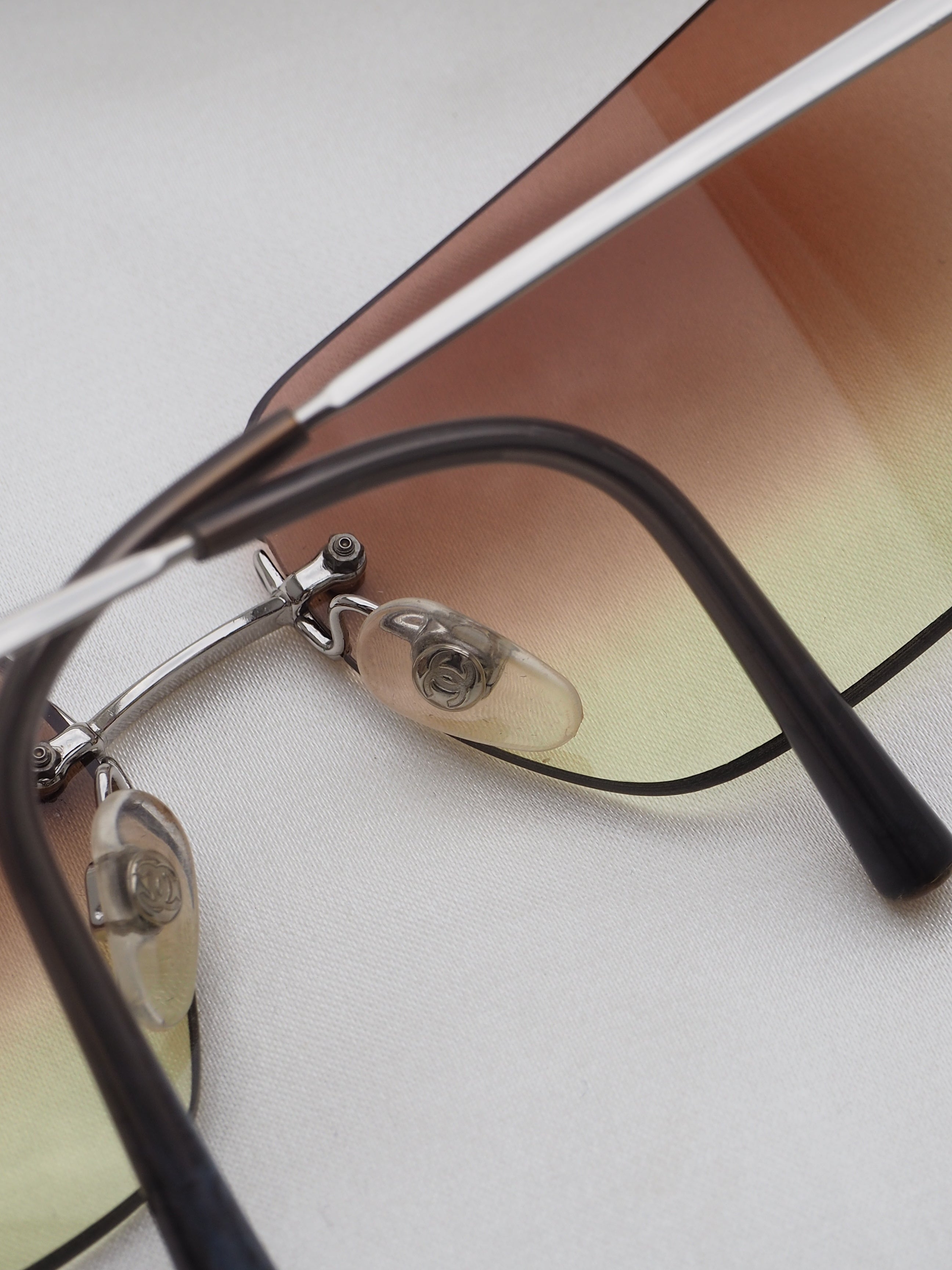 CHANEL 4017-D CRYSTAL CC LOGO RIMLESS SUNGLASSES SALMON