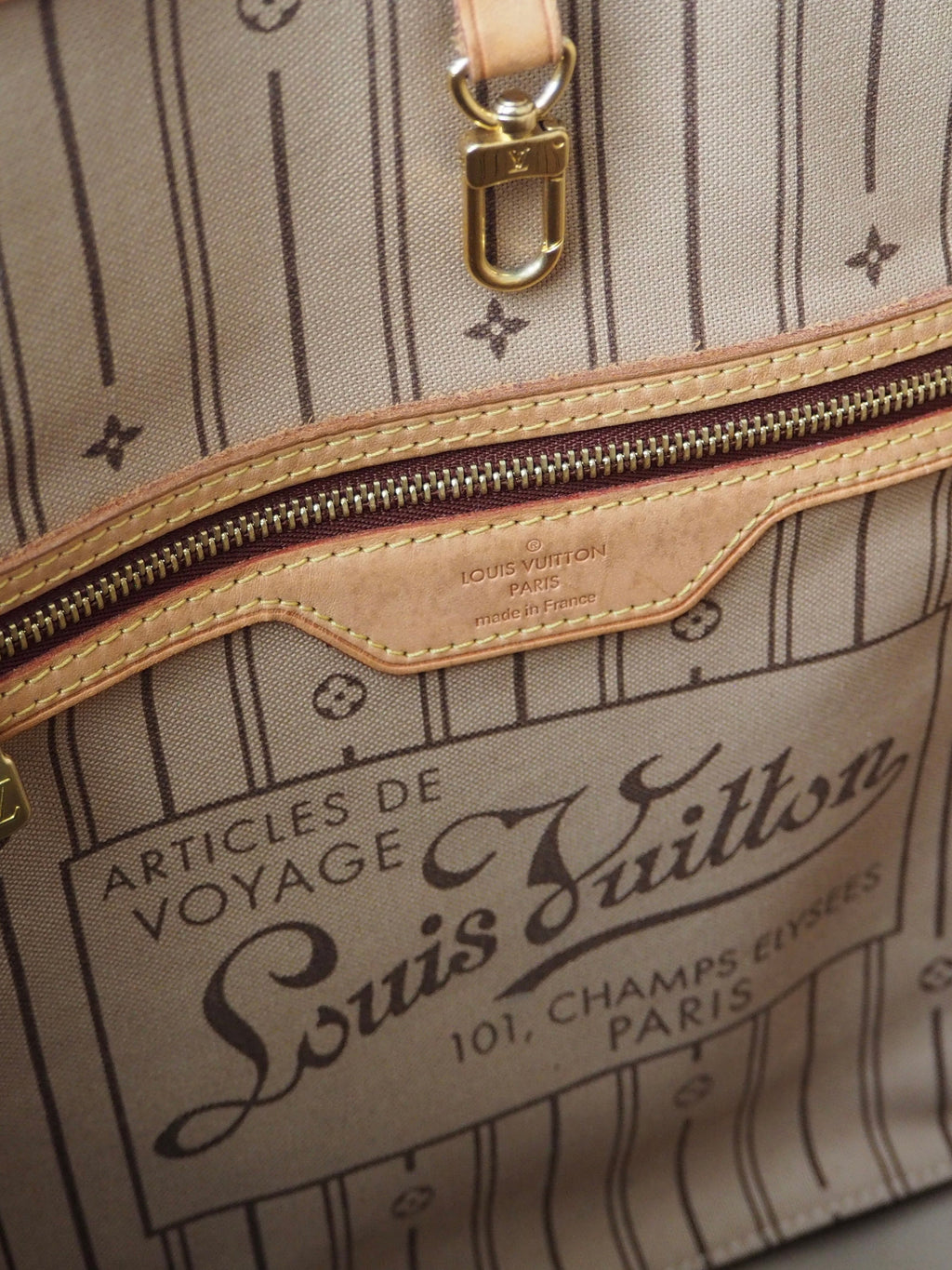 LOUIS VUITTON NEVERFULL MM MONOGRAM CANVAS
