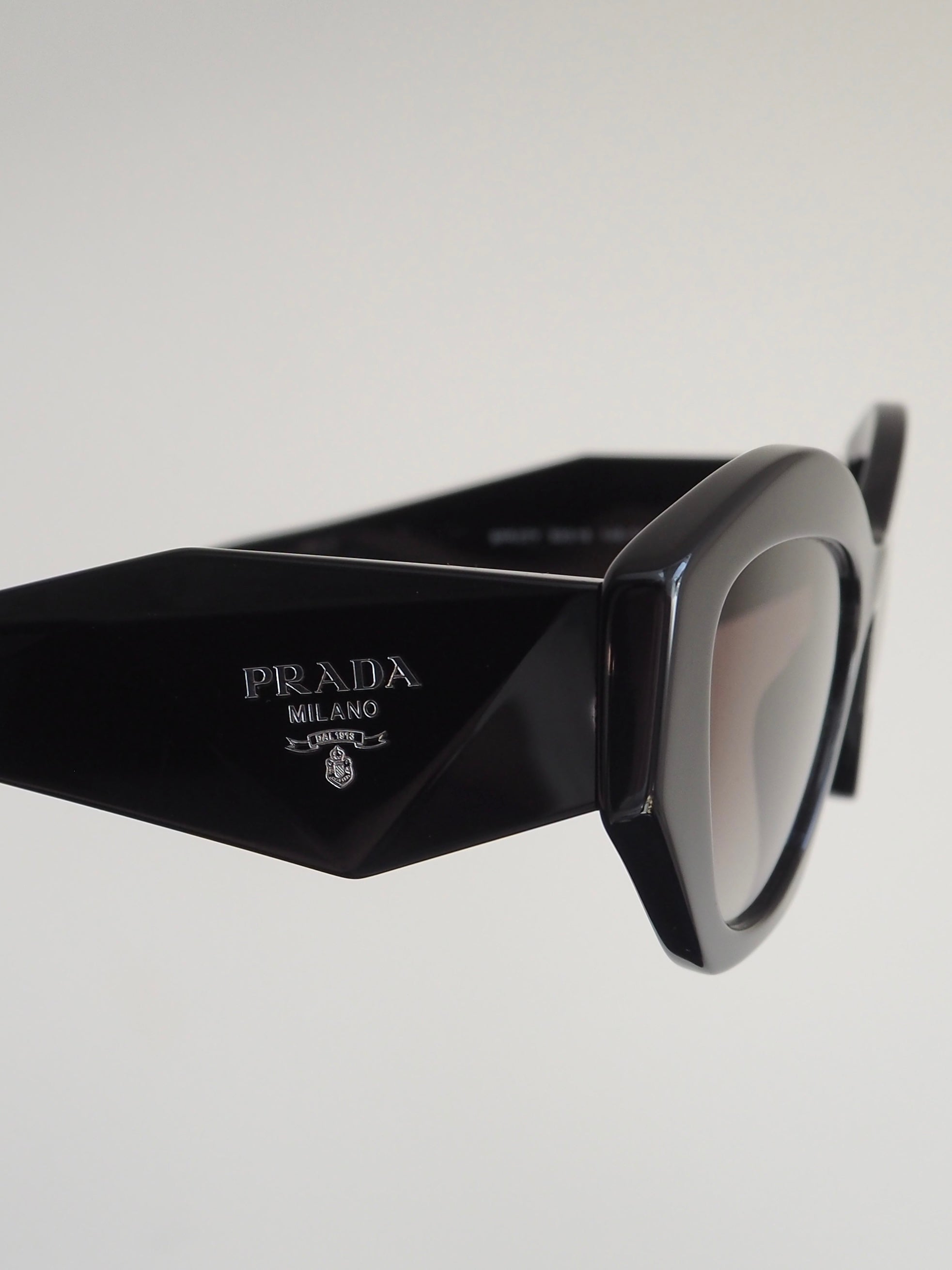 PRADA SPR07Y CAT EYE SUNGLASSES BLACK