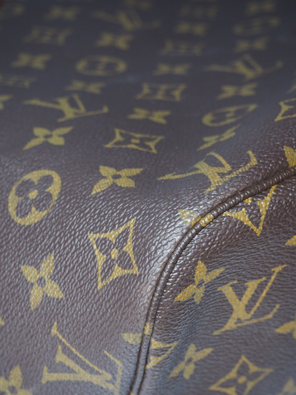 LOUIS VUITTON NEVERFULL MM MONOGRAM CANVAS