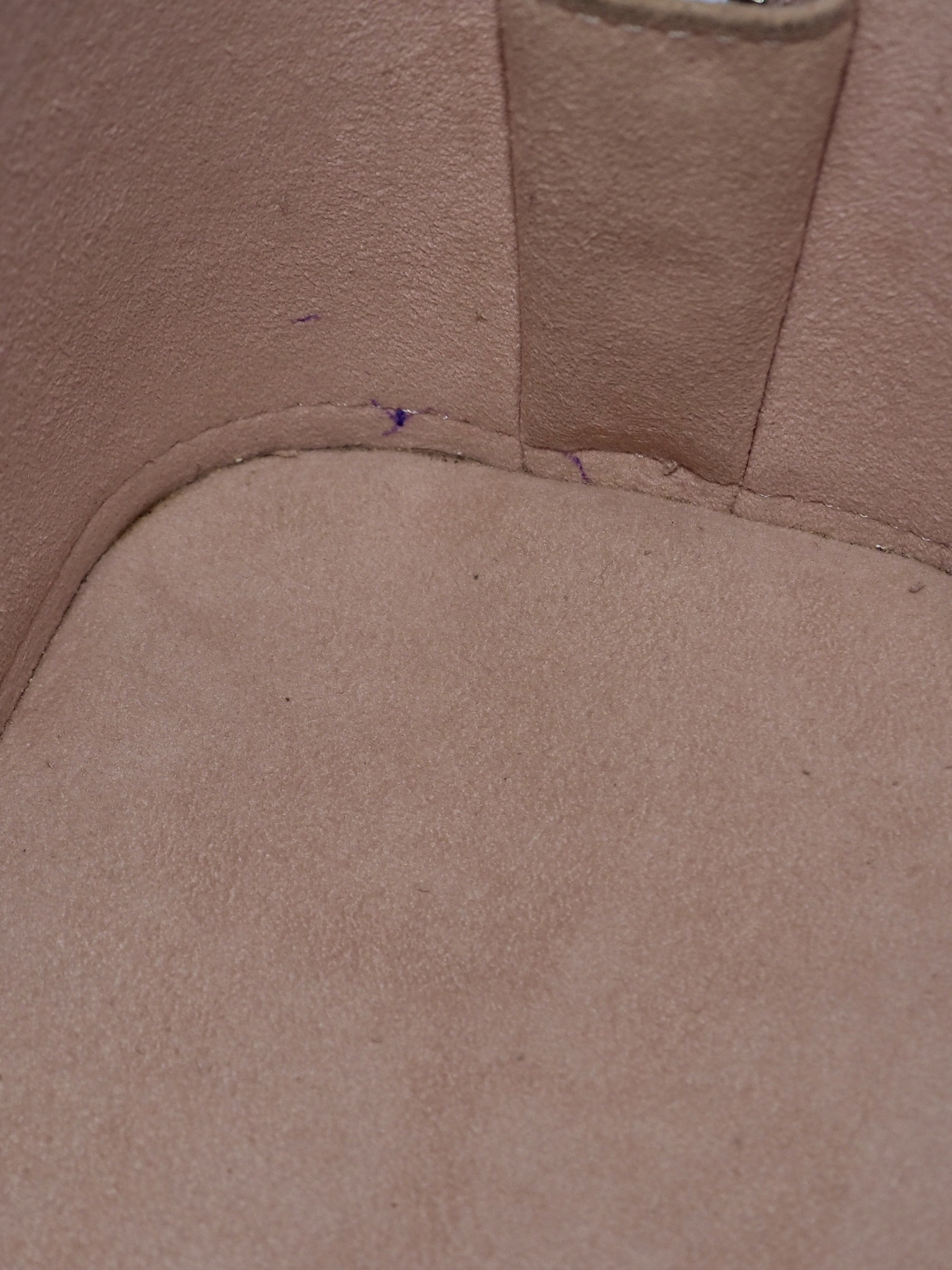 LOUIS VUITTON ALMA BB MAGNOLIA EPI LEATHER
