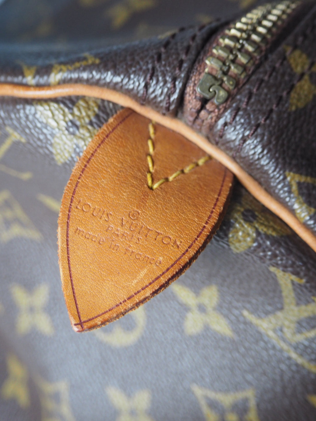 LOUIS VUITTON SPEEDY 40