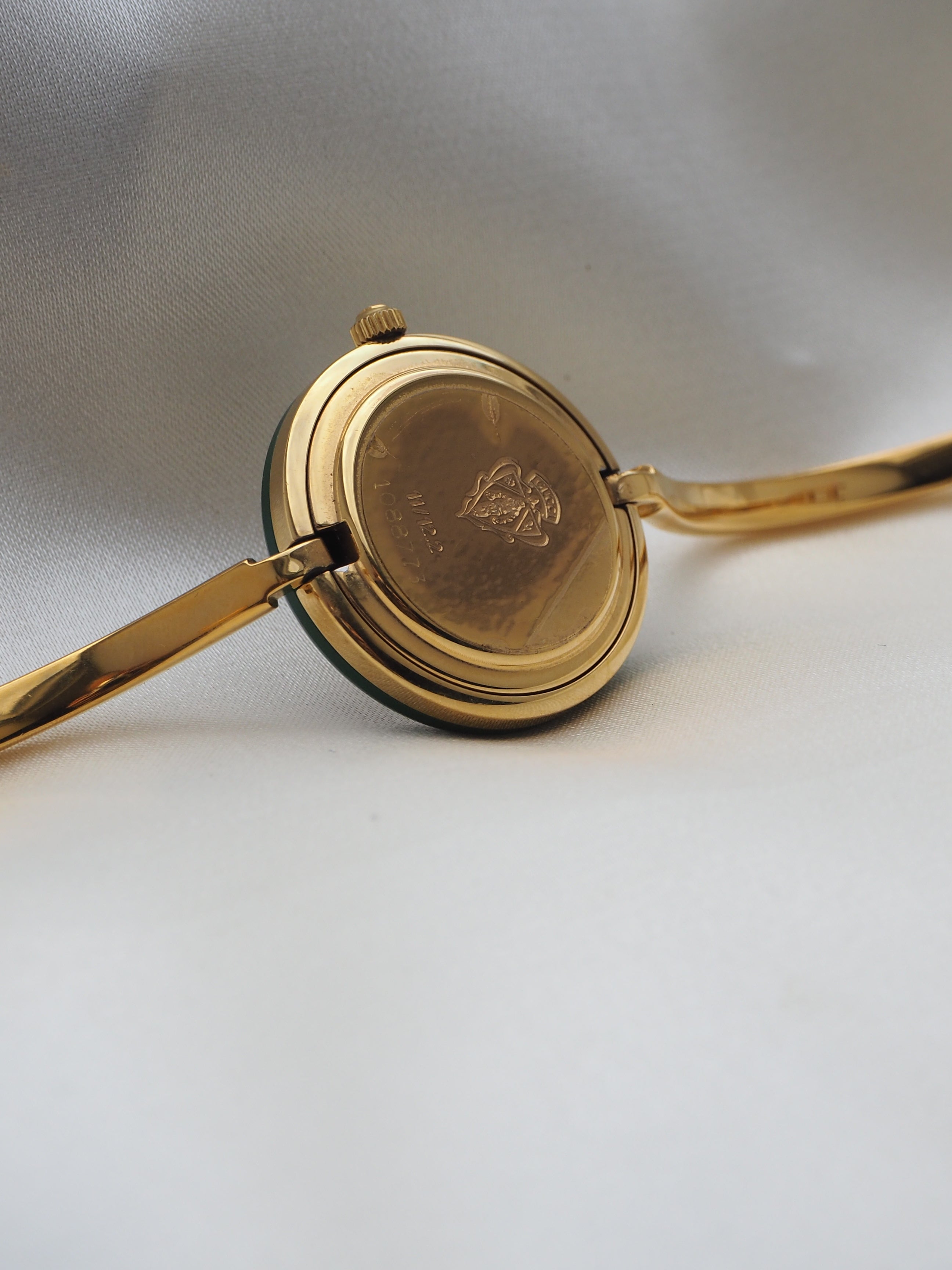 GUCCI INTERCHANGEABLE BEZEL WATCH