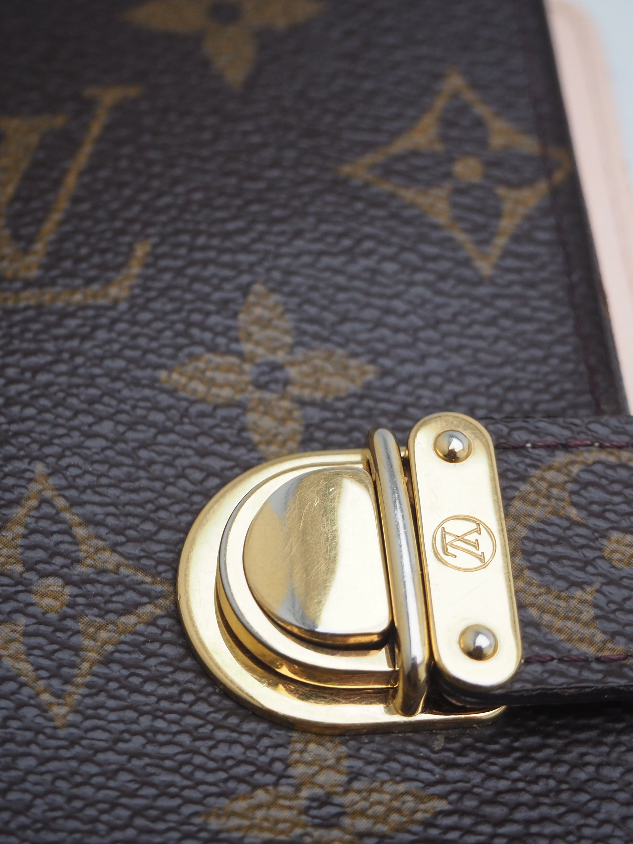 LOUIS VUITTON KOALA SMALL AGENDA COVER