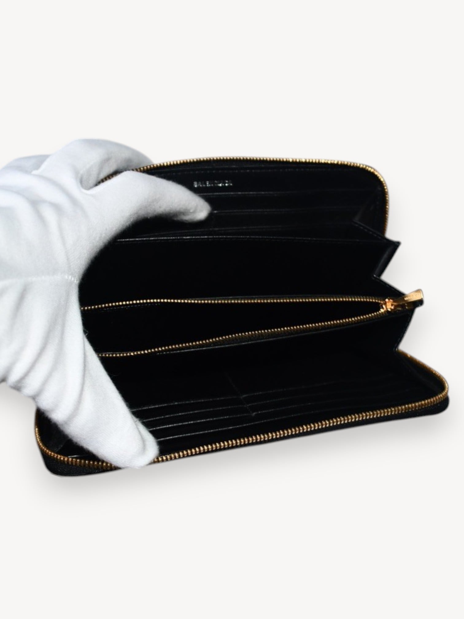 BALENCIAGA EVERYDAY CONTINENTAL WALLET