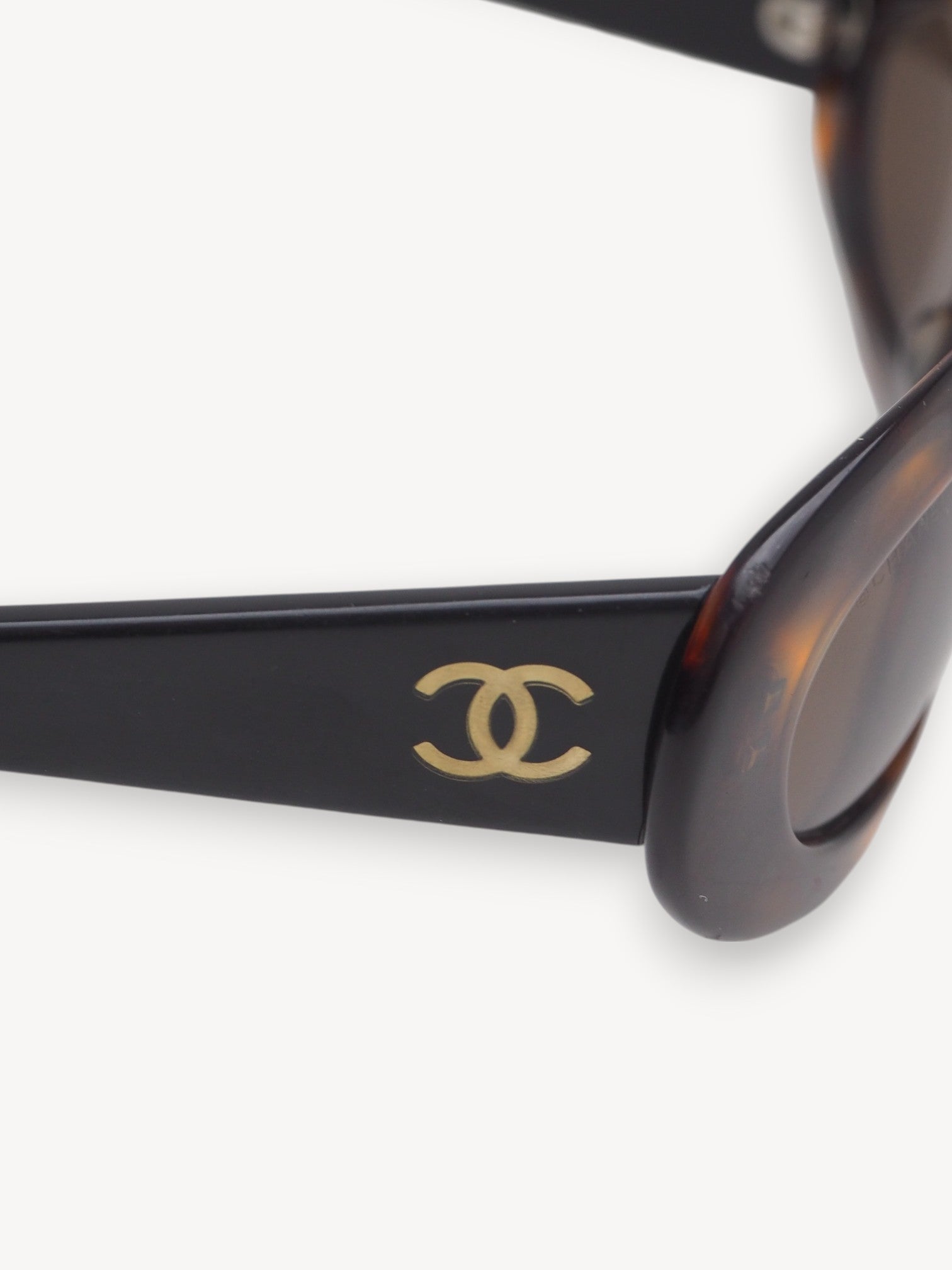 CHANEL 5007 OVAL SUNGLASSES