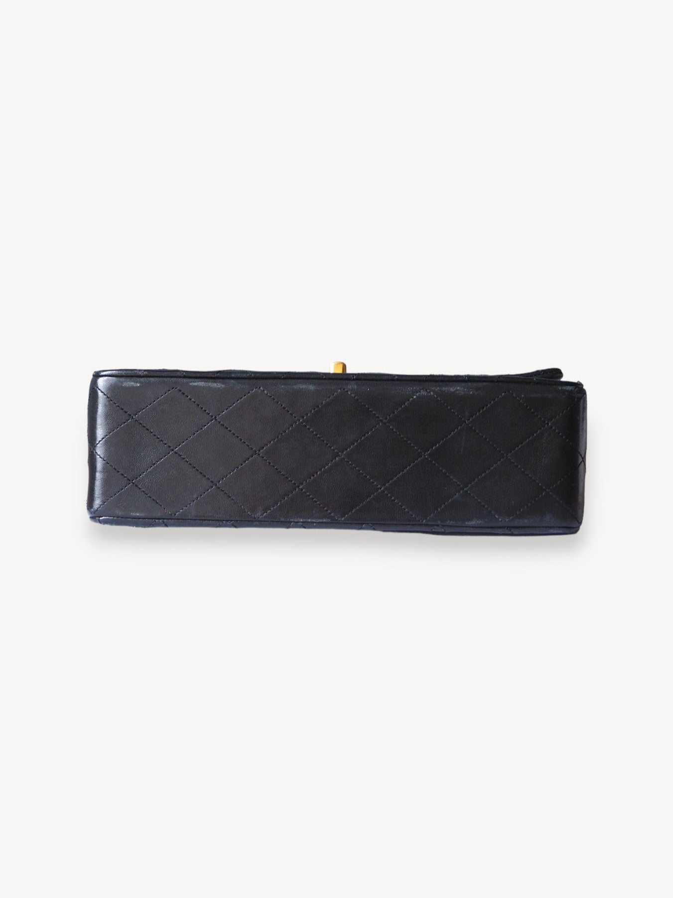 CHANEL CLASSIC DOUBLE FLAP BAG MEDIUM
