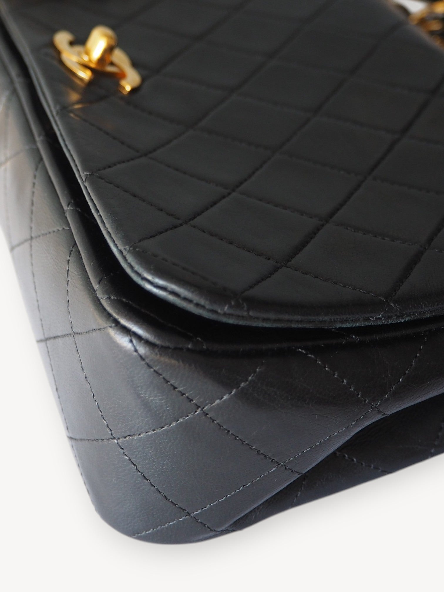 CHANEL CLASSIC SINGLE FULL FLAP BAG