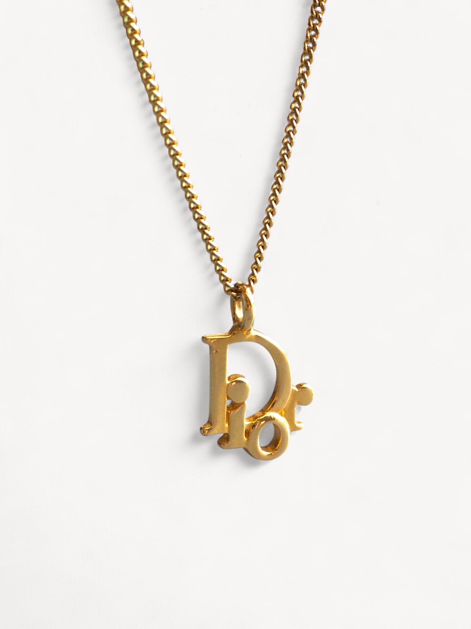CHRISTIAN DIOR NECKLACE