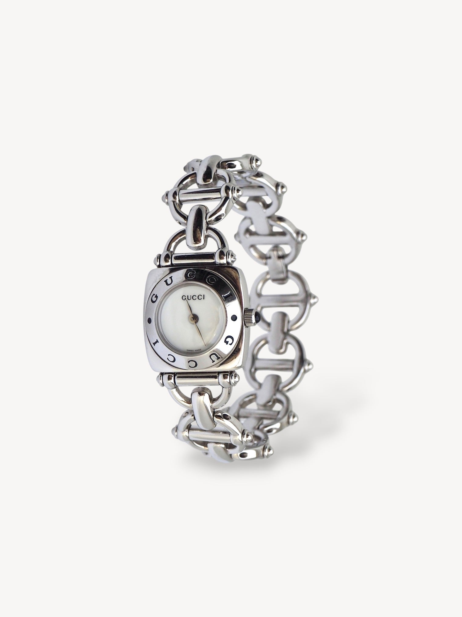 GUCCI 6400L WATCH