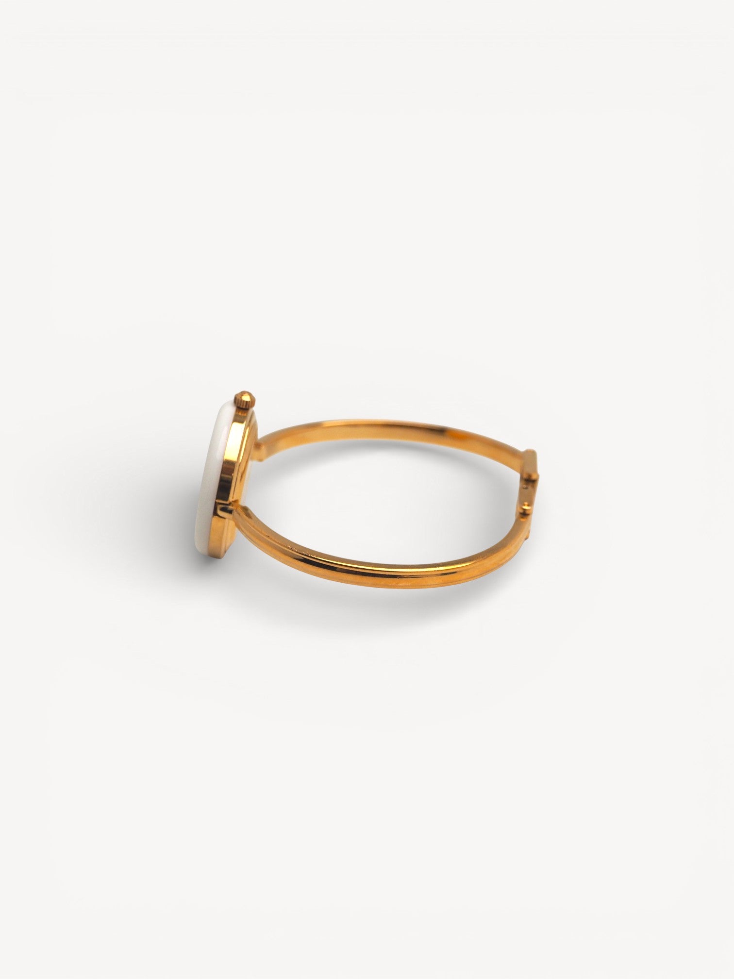 GUCCI INTERCHANGEABLE BEZEL WATCH