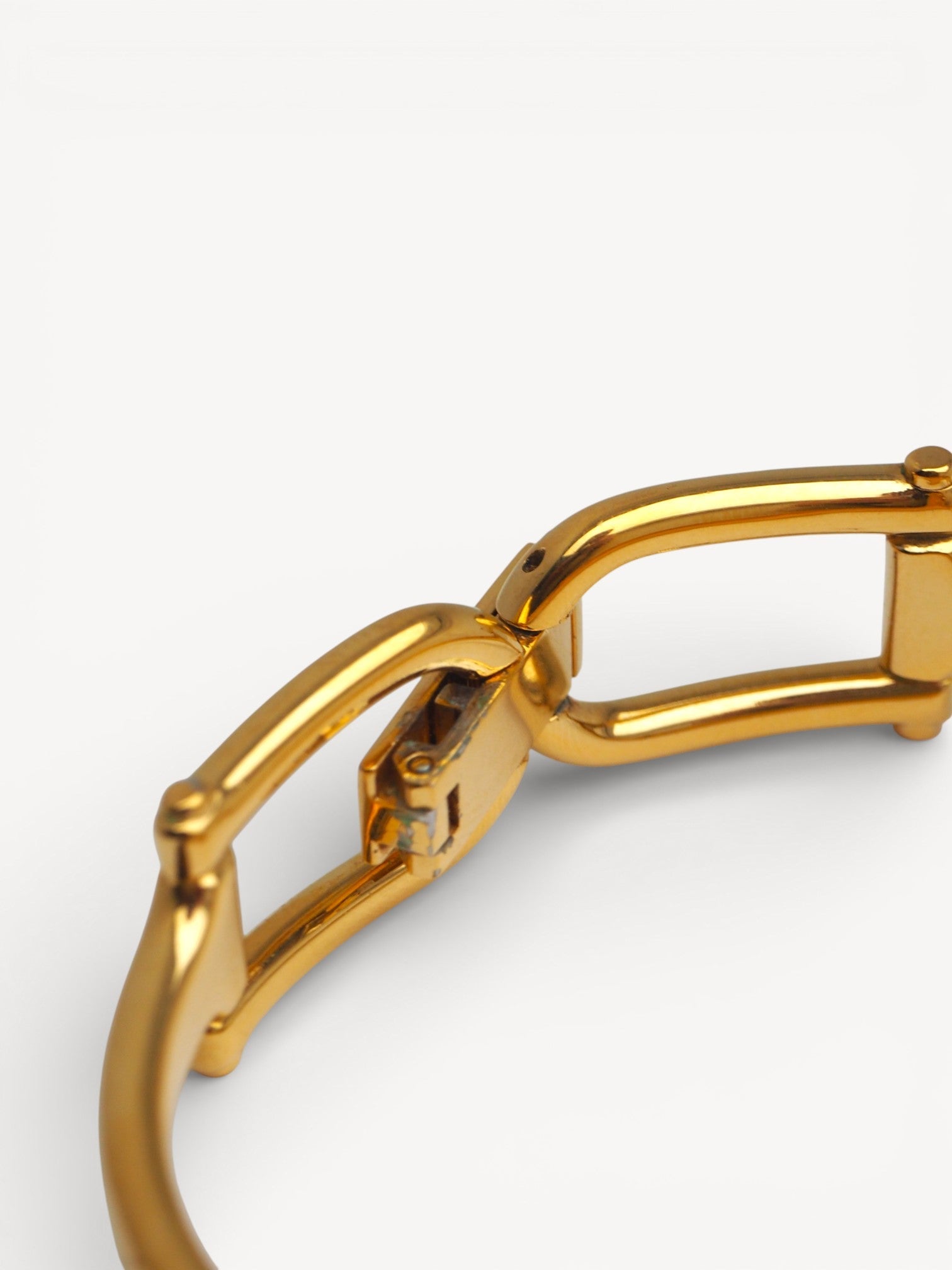 GUCCI 1500L HORSEBIT WATCH