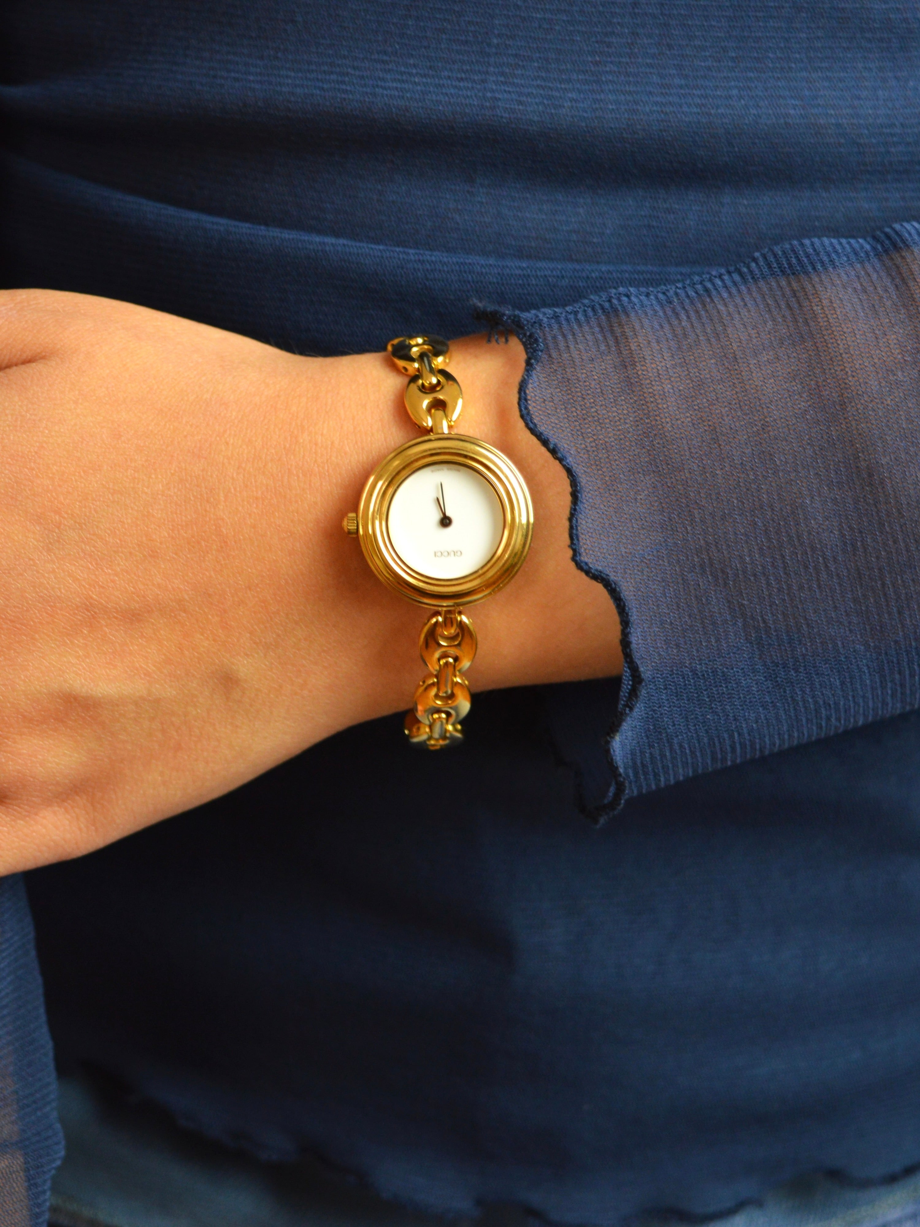 GUCCI INTERCHANGEABLE BEZEL WATCH