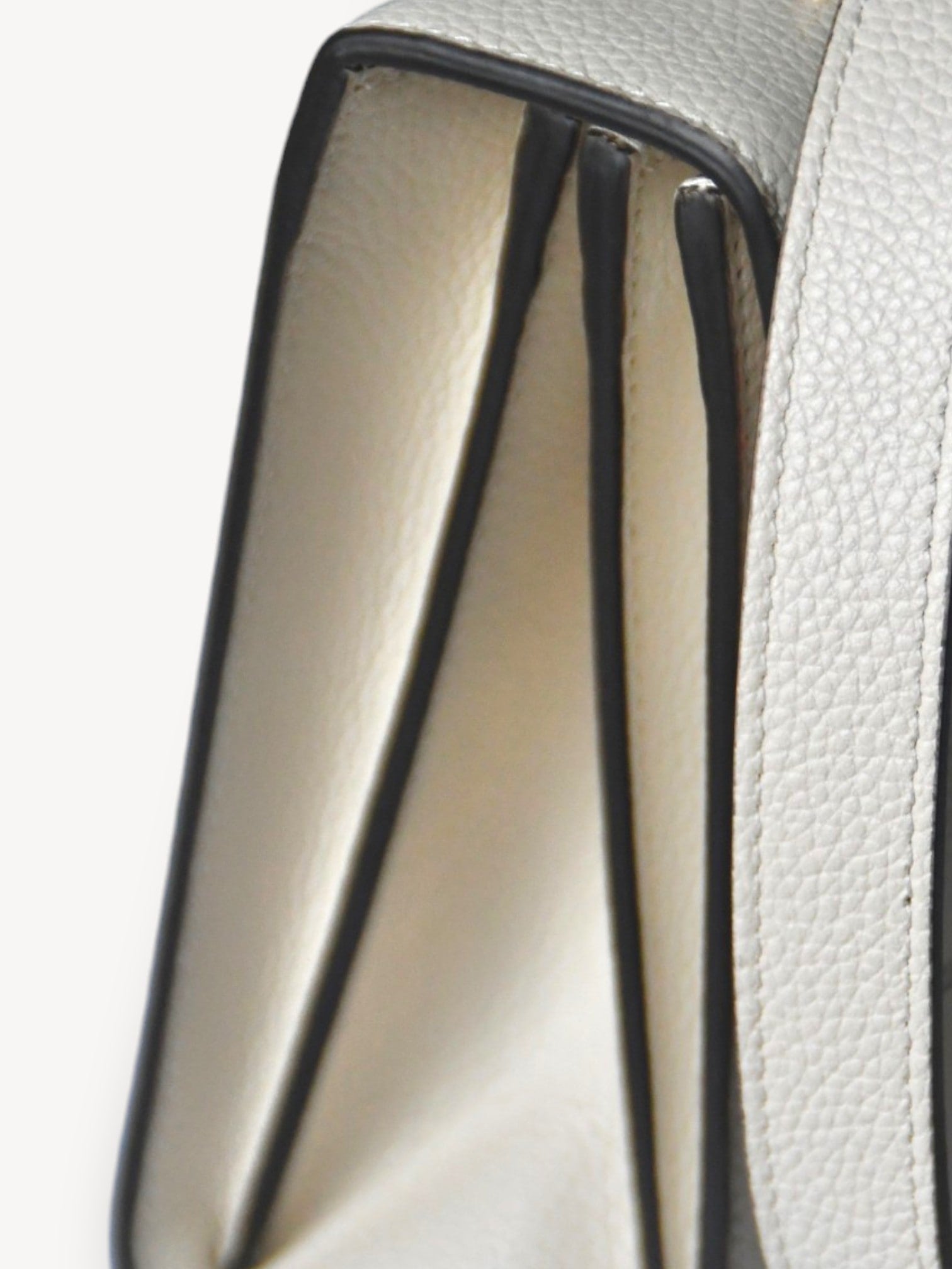 GUCCI ZUMI SHOULDER BAG SMALL