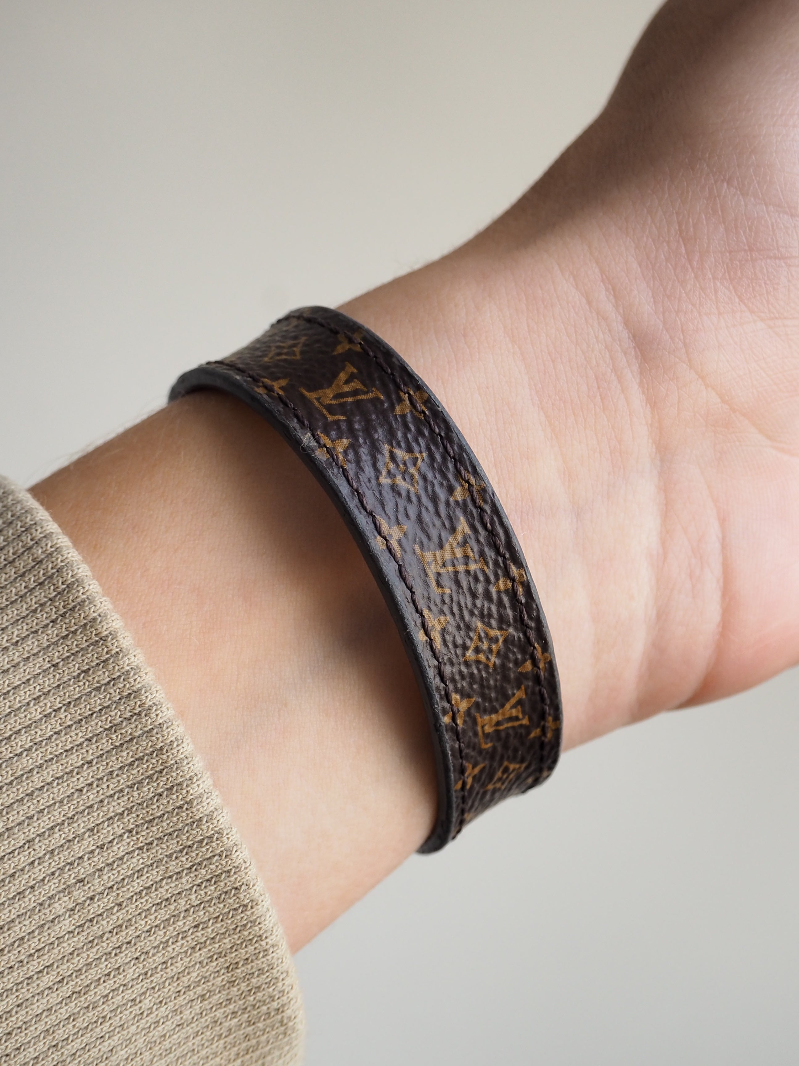 LOUIS VUITTON NANO MONOGRAM BRACELET