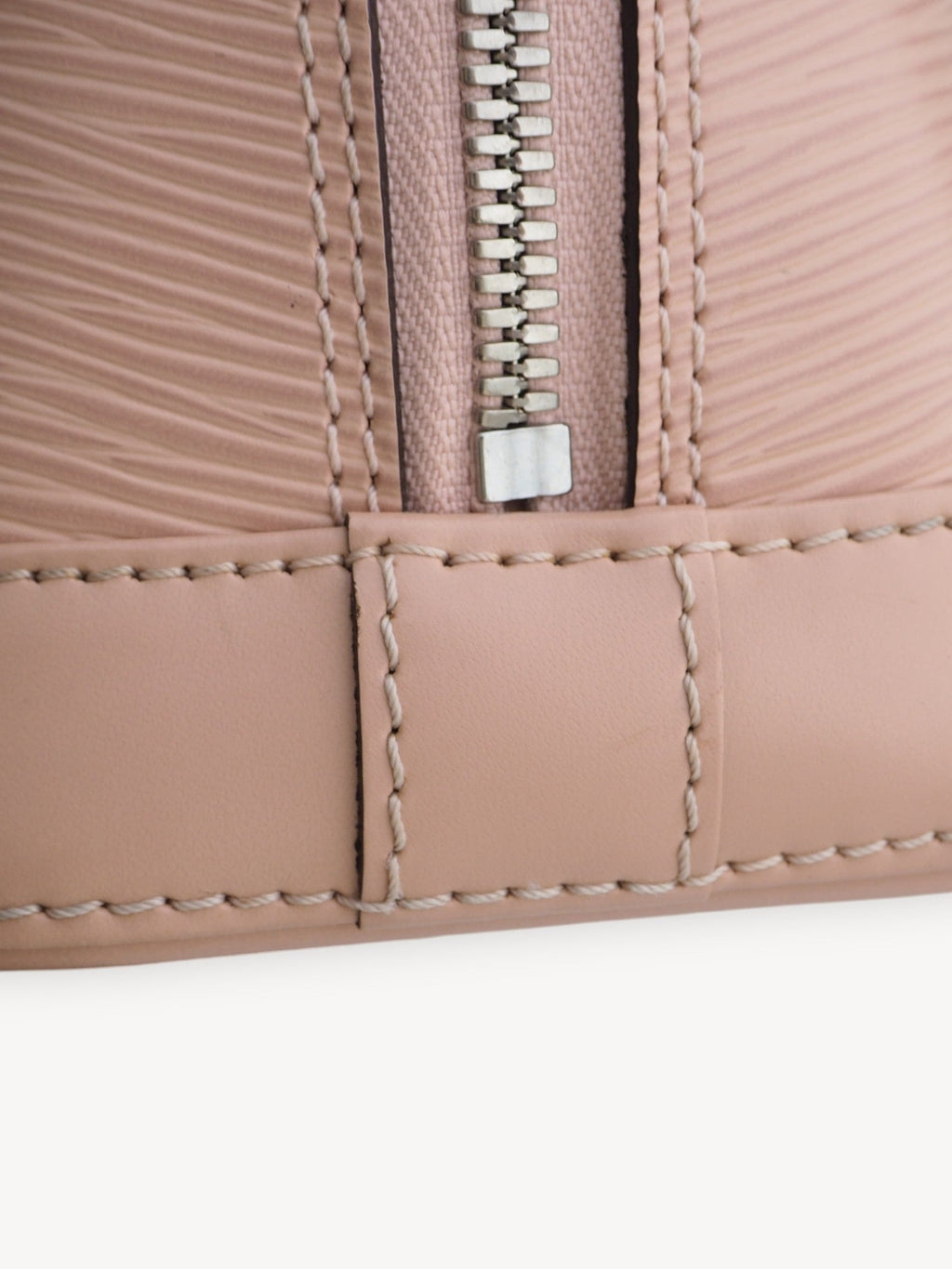 LOUIS VUITTON ALMA BB MAGNOLIA EPI LEATHER