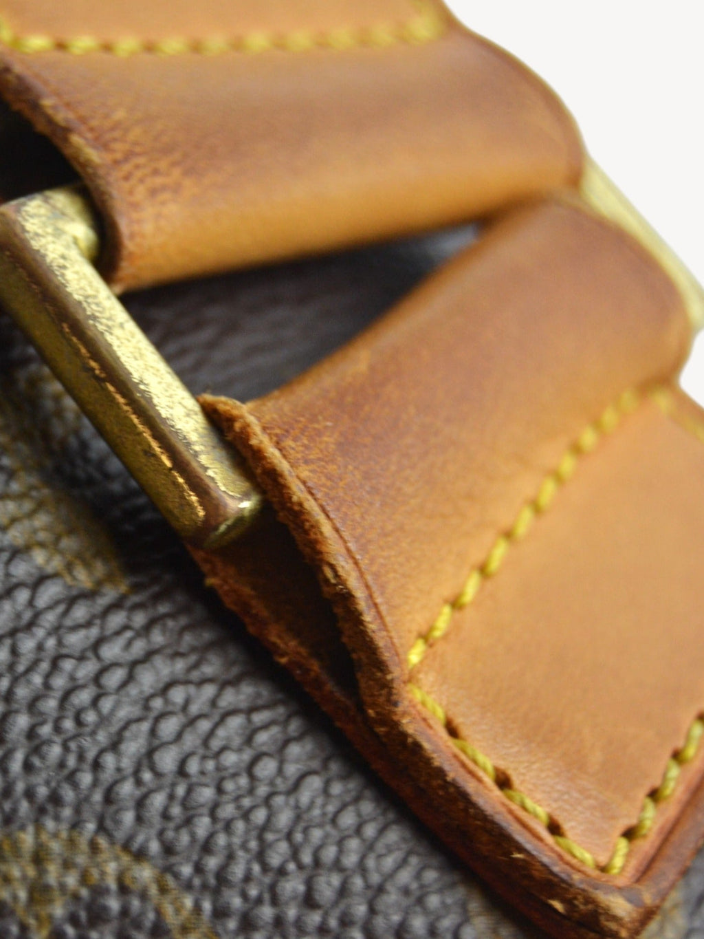 LOUIS VUITTON ABBESSES MESSENGER BAG MONGORAM CANVAS