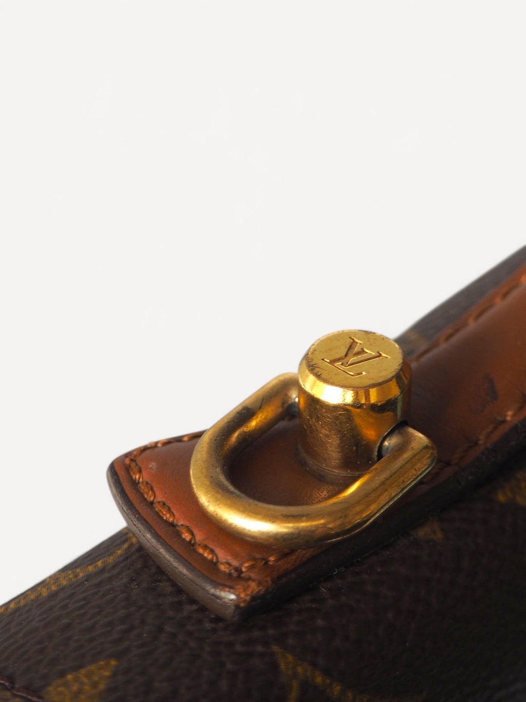 LOUIS VUITTON MONCEAU 28