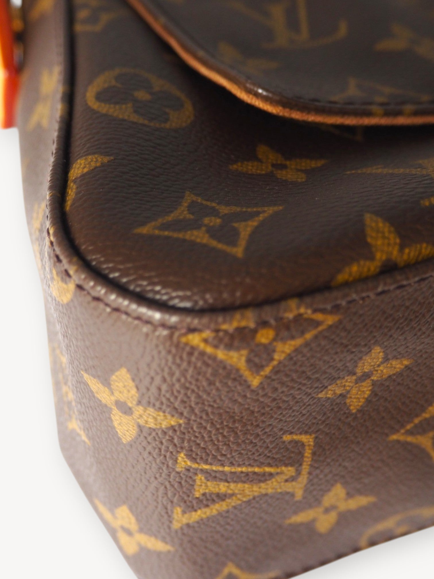 LOUIS VUITTON LOOPING PM SHOULDER BAG