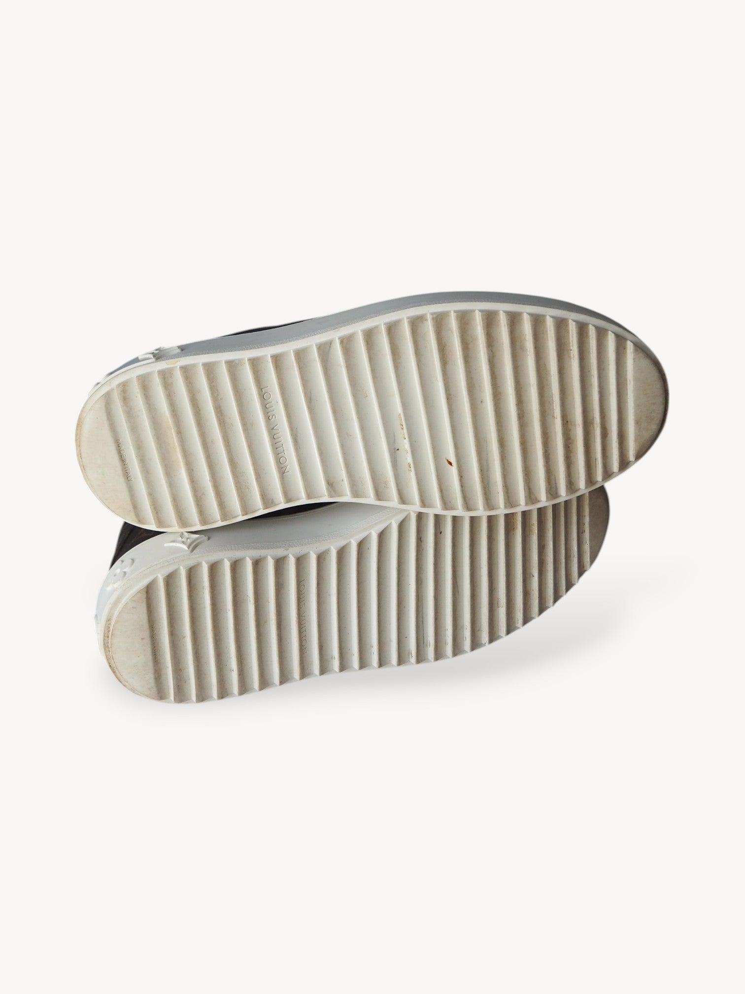 LOUIS VUITTON TIME OUT SNEAKERS - EU 36