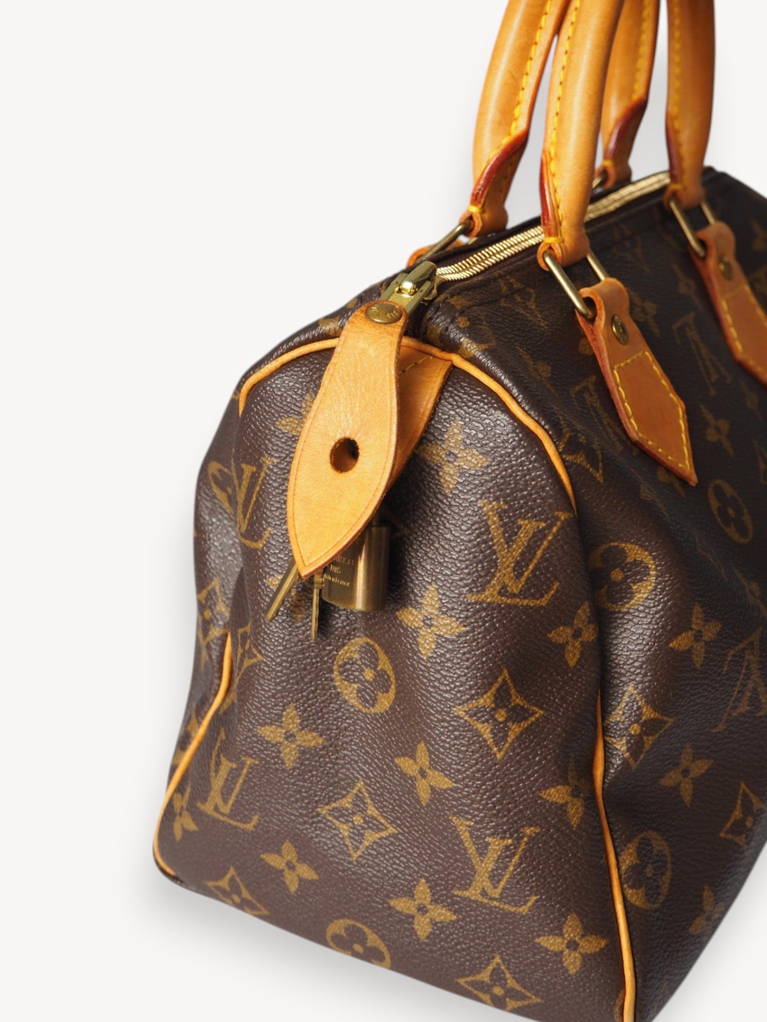LOUIS VUITTON SPEEDY 25 MONOGRAM