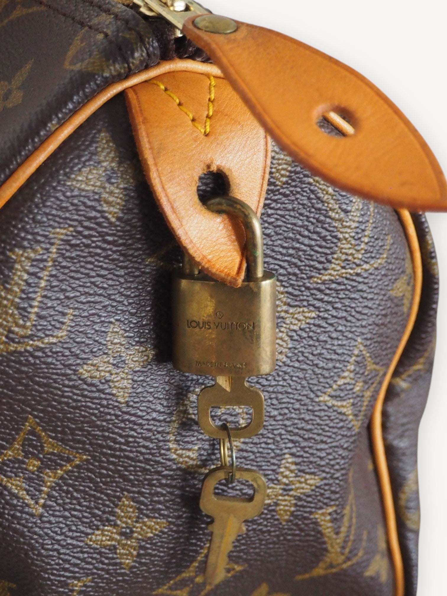 LOUIS VUITTON SPEEDY 25 MONOGRAM