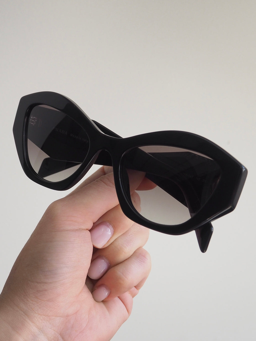 PRADA SPR07Y CAT EYE SUNGLASSES BLACK