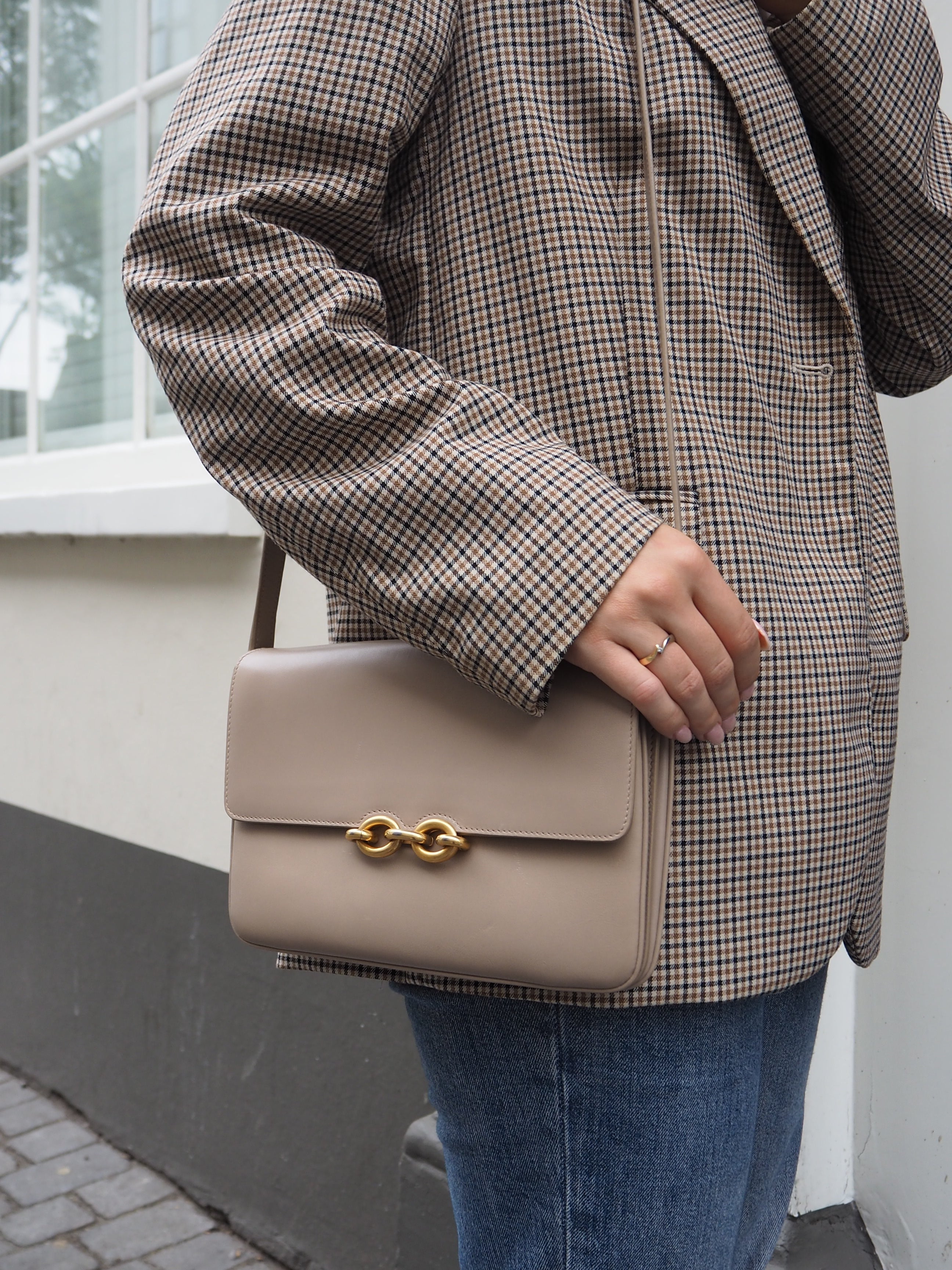 YVES SAINT LAURENT LE MAILLON SHOULDER BAG