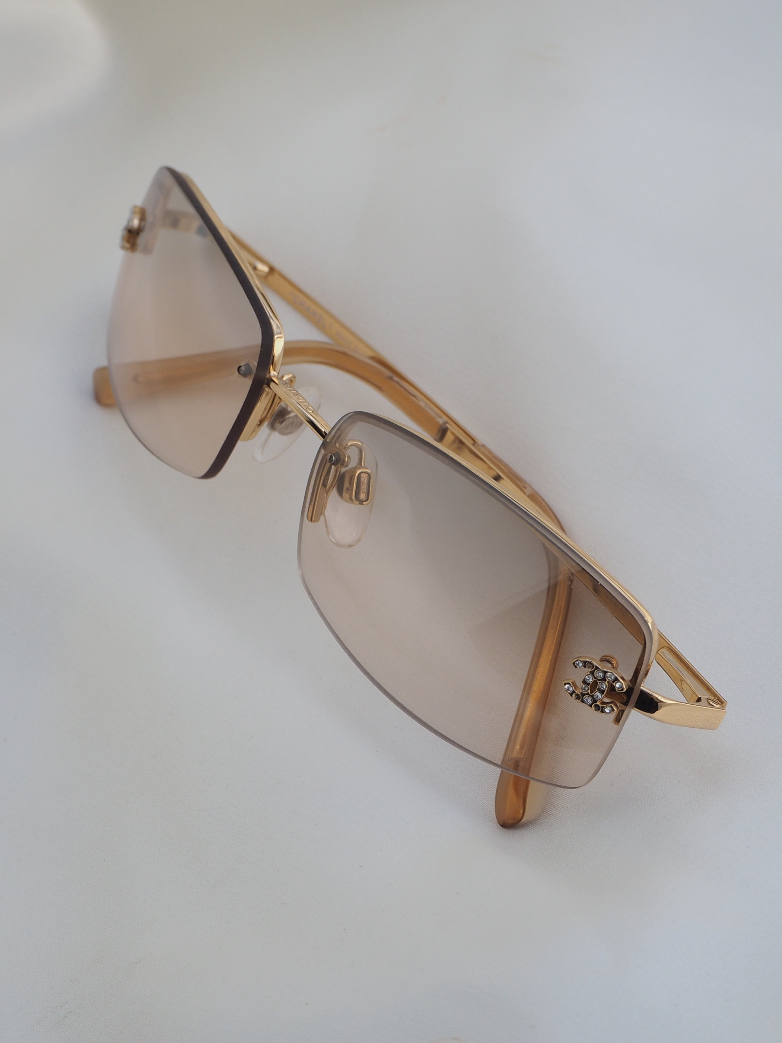 CHANEL 4093-B CRYSTAL CC LOGO RIMLESS SUNGLASSES GOLD