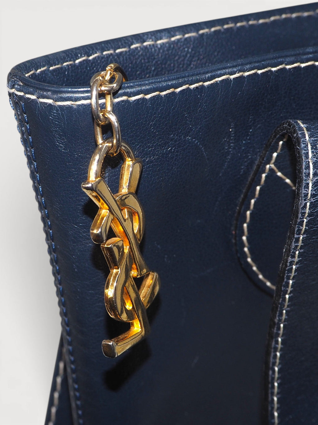 YVES SAINT LAURENT SHOULDER BAG