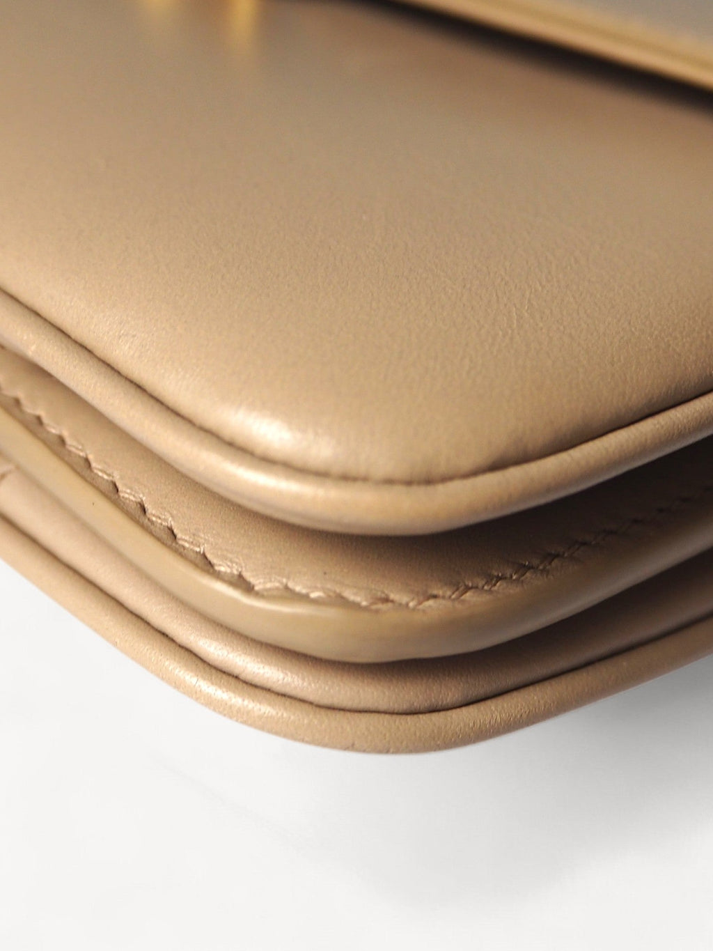YVES SAINT LAURENT LE MAILLON SHOULDER BAG