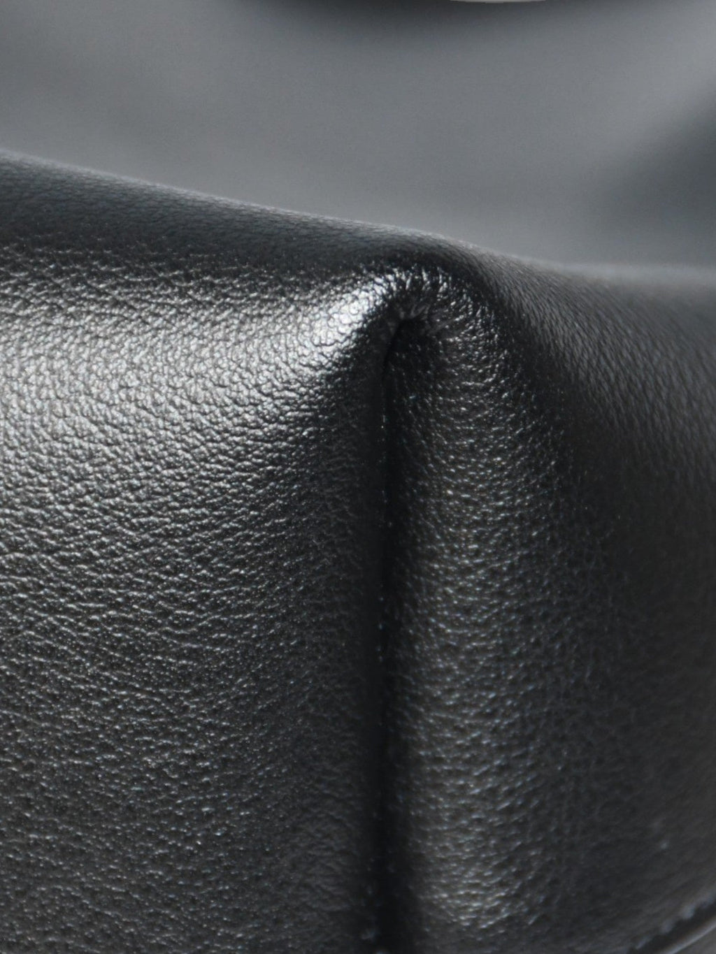 YVES SAINT LAURENT EAST/WEST SHOPPING BAG